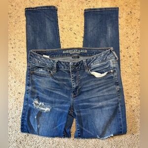 American Eagle Distressed Blue Jeans